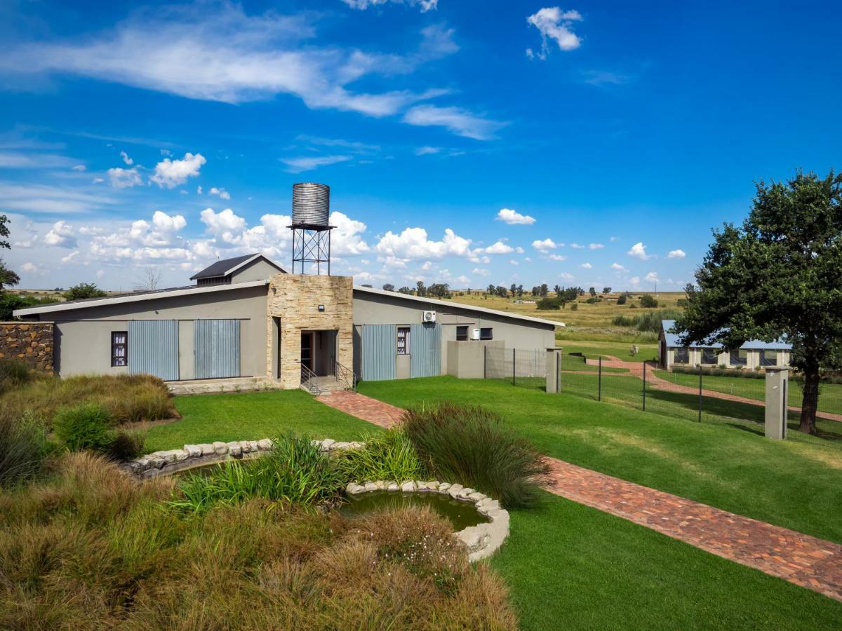 Hotel @ Secunda Exterior photo