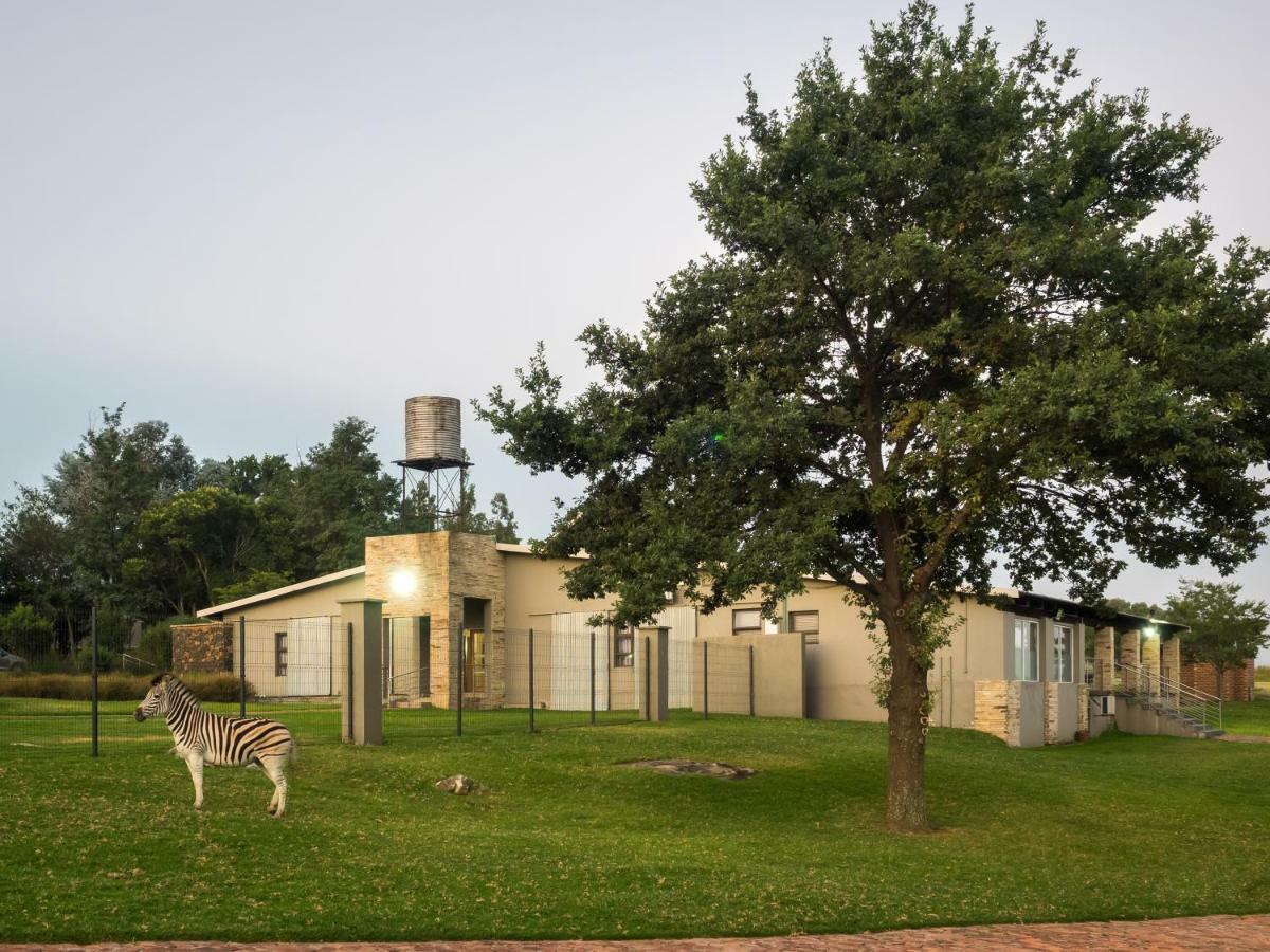 Hotel @ Secunda Exterior photo